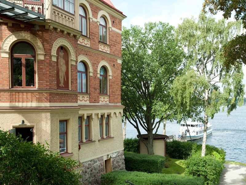 Hotel J, Stockholm, A Member Of Design Hotels Нака Екстериор снимка